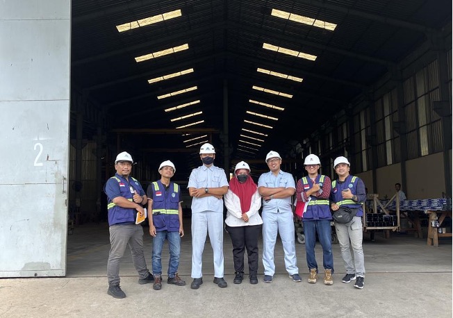 PT. WIN team at the building permit project site